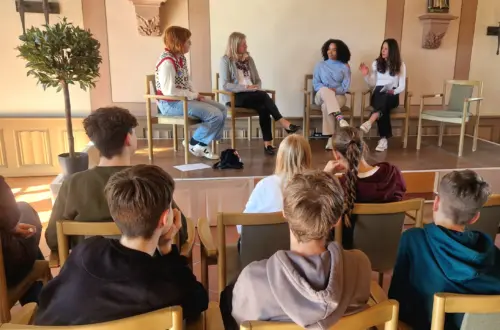 20250407 111942 Schulzentrum9 B Min