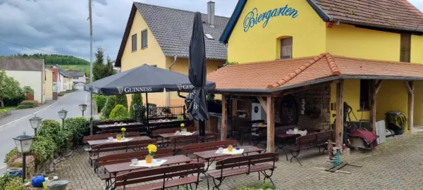 RALDYS BIERGARTEN 2