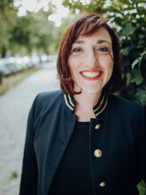 Christl Sittenauer hoch by Philip Herzhoff 6