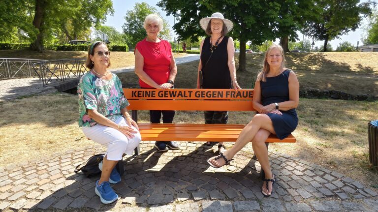 Tauberbischofsheim zeigt klare Haltung: Gewalt an Frauen hat hier keinen Platz